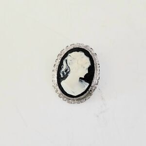 Vintage Cameo Brooch Silvertone White On Black Unbranded
